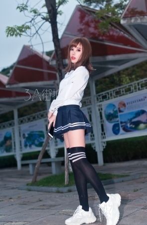zz63网红艾小青的绝对领域魅力