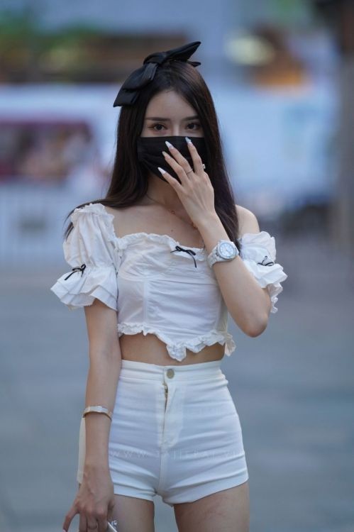jx247热裤紧紧小妹78P