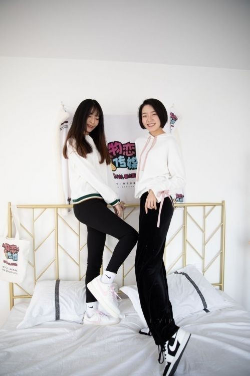 物恋传媒 NO.720 猫耳&小飞-风花吟
