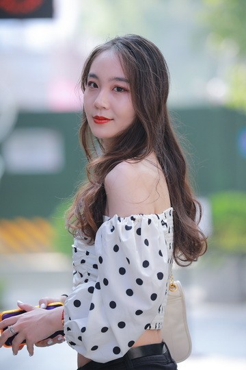 M (23).JPG